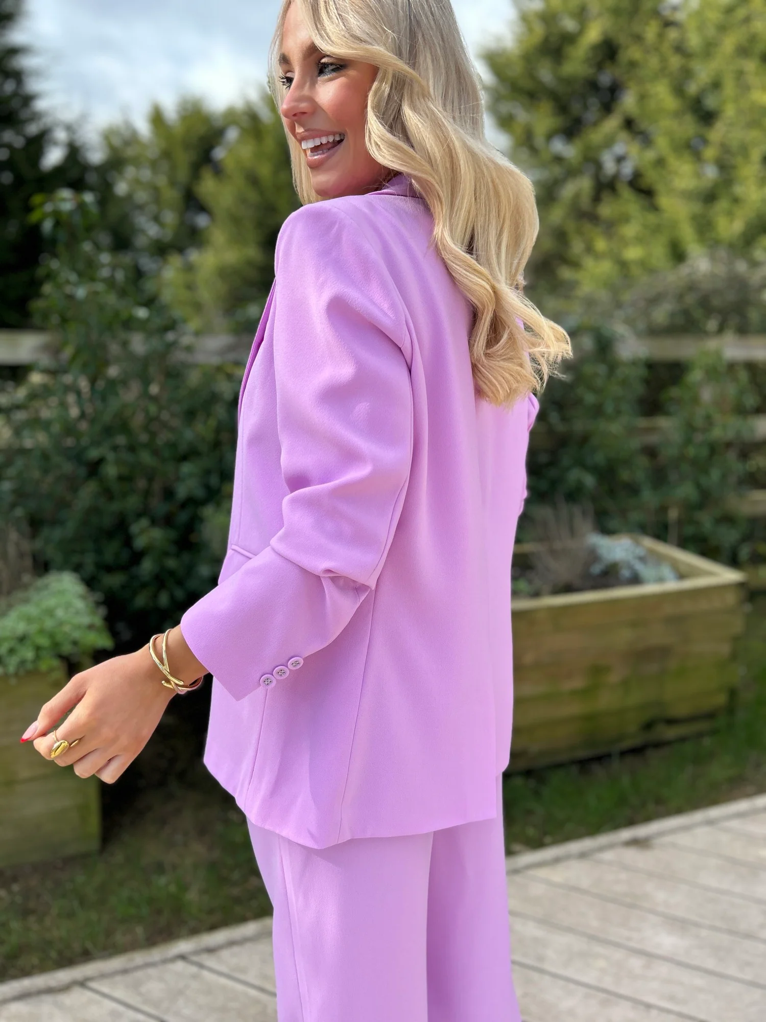 Ana Blazer - Image 3