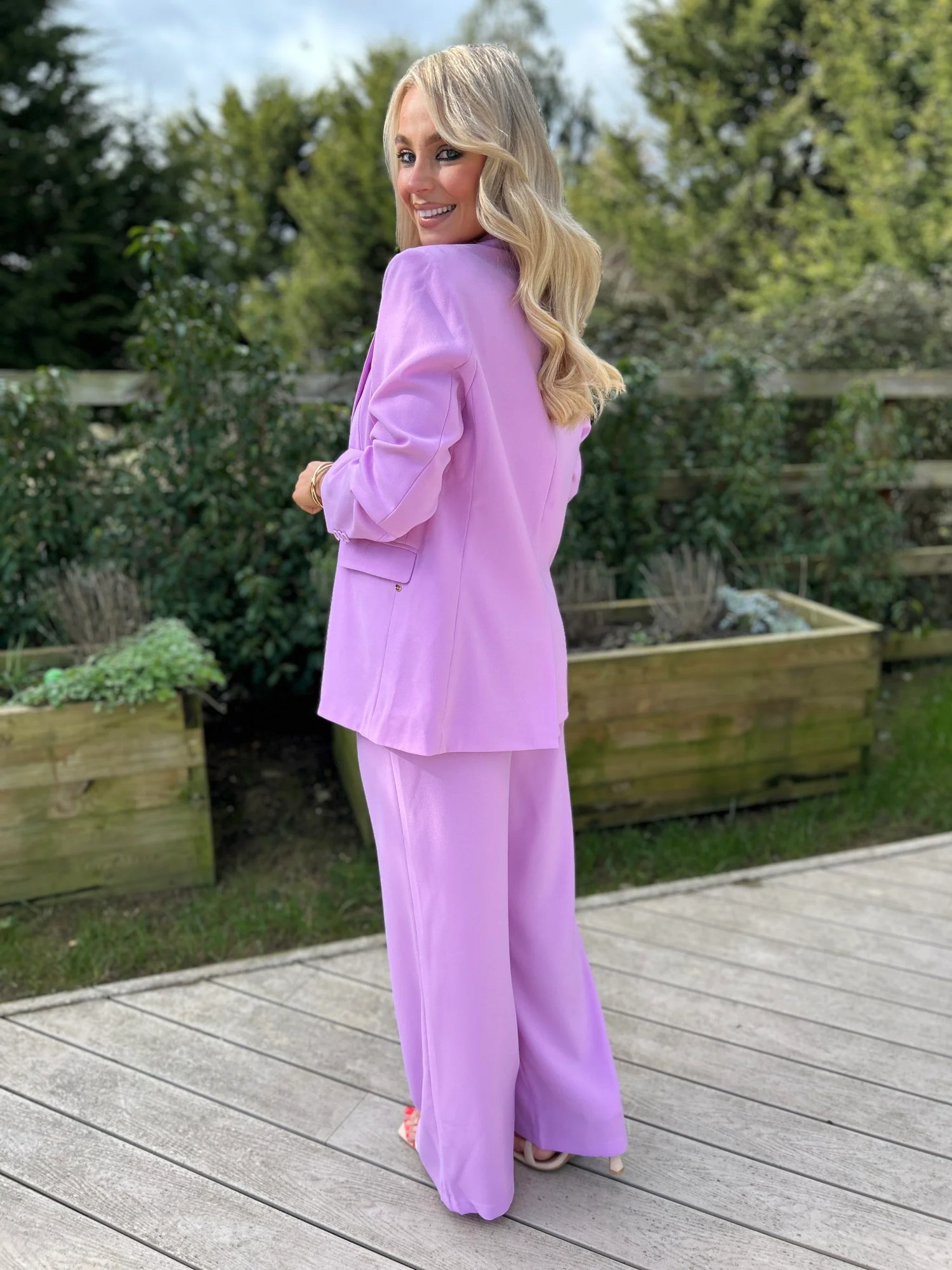 Ana Blazer - Image 7