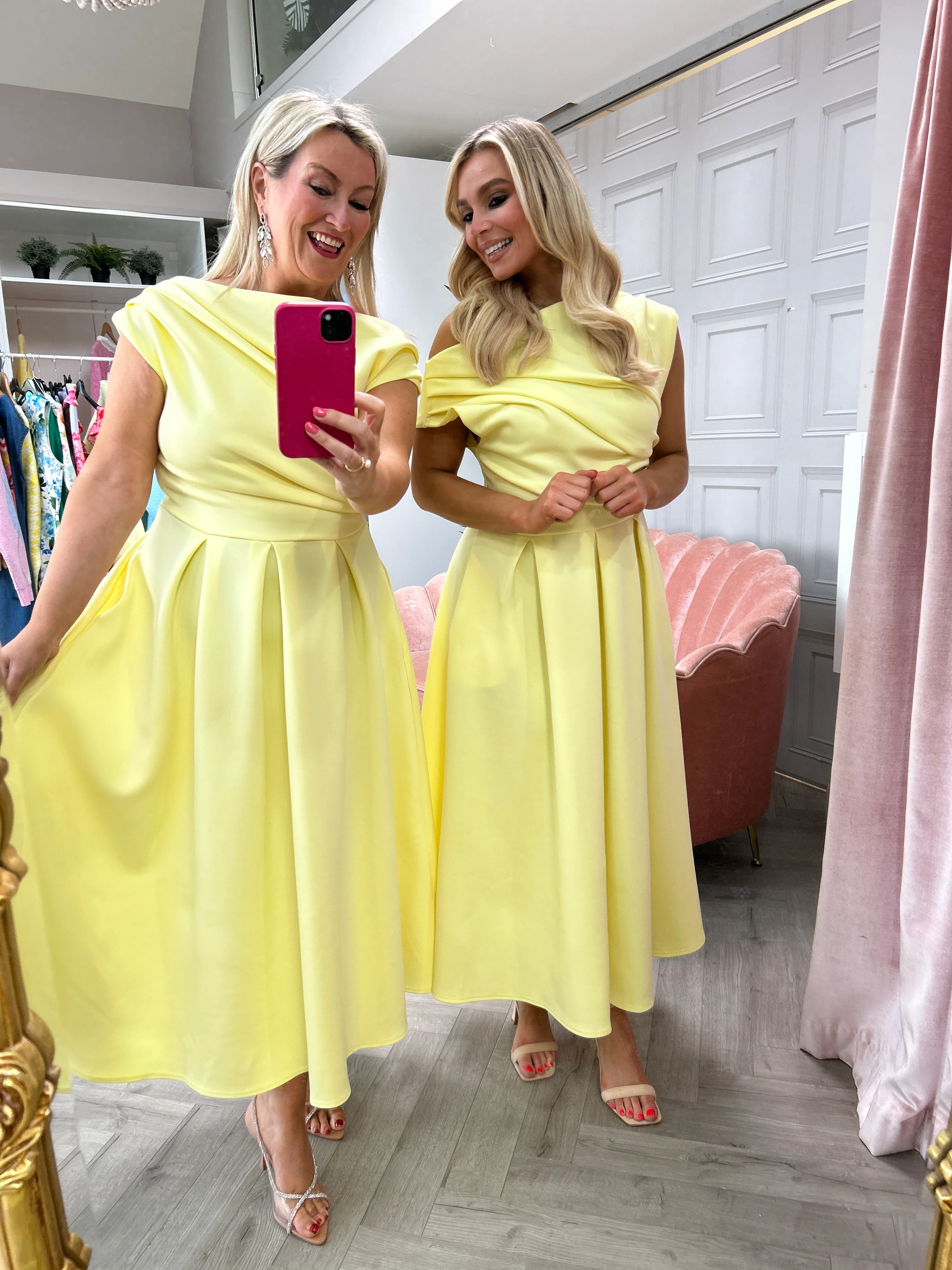 Betty Yellow - Image 6