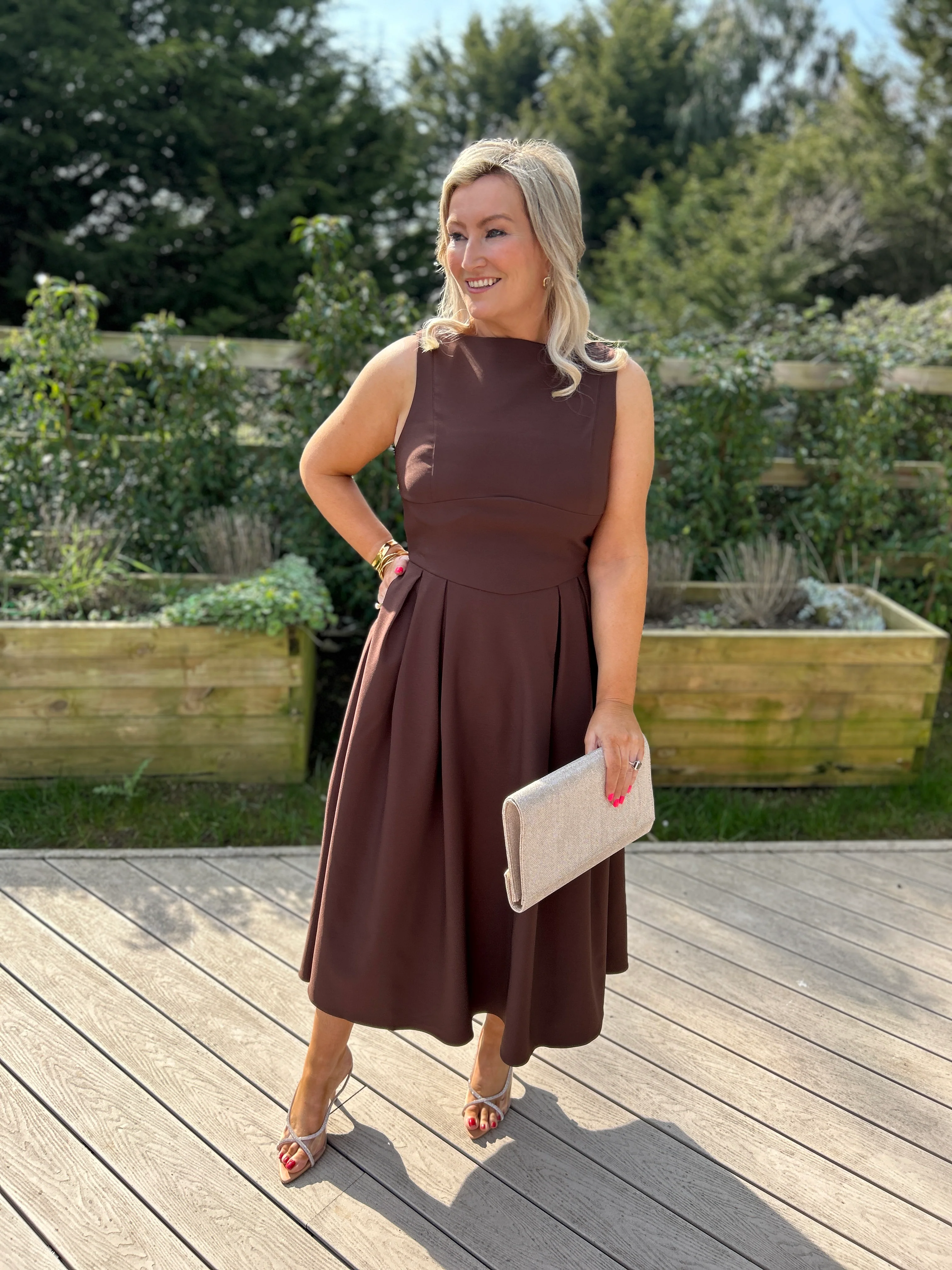 Nesta Midi Dress - Image 11