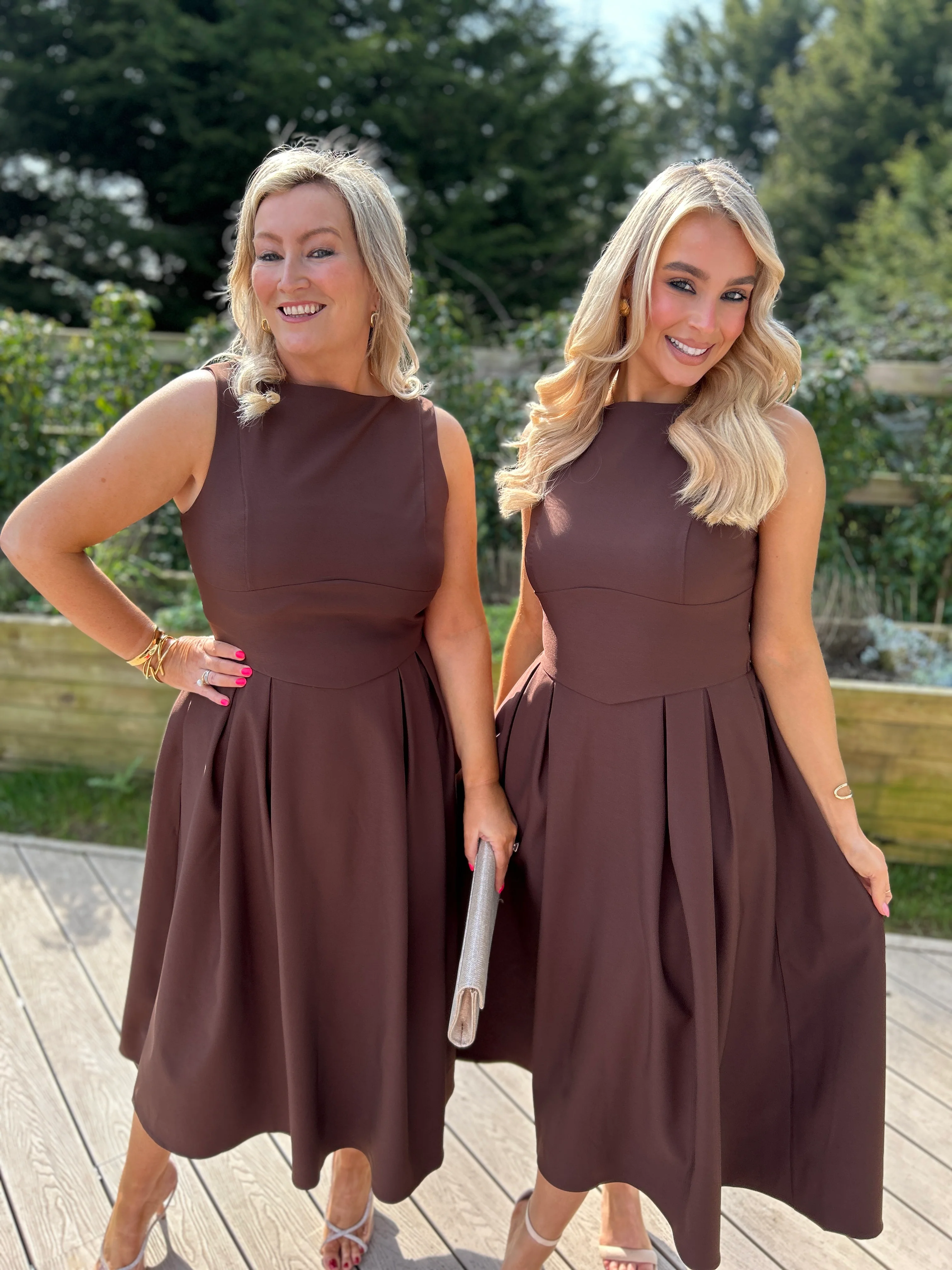 Nesta Midi Dress - Image 12
