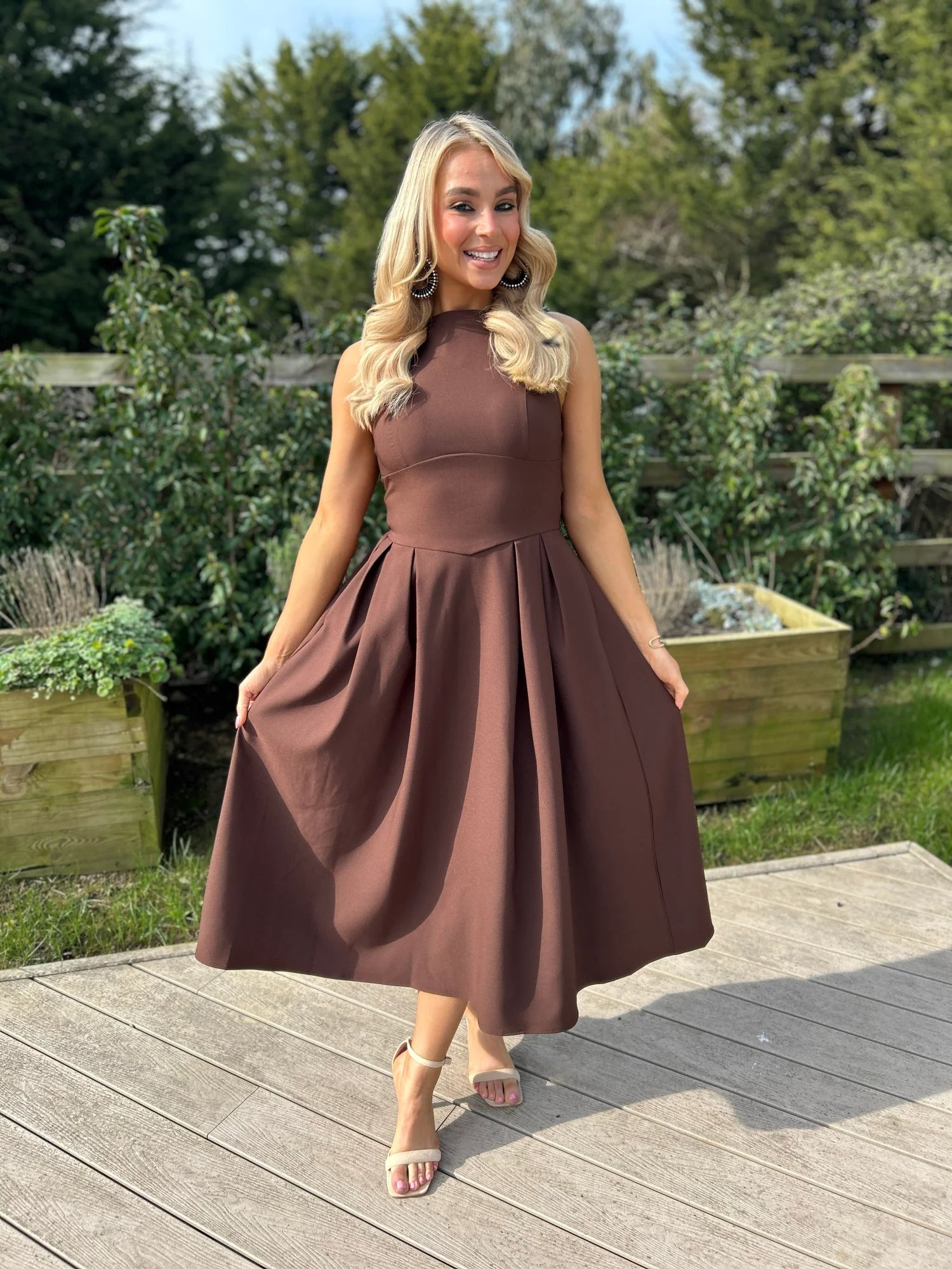 Nesta Midi Dress - Image 8