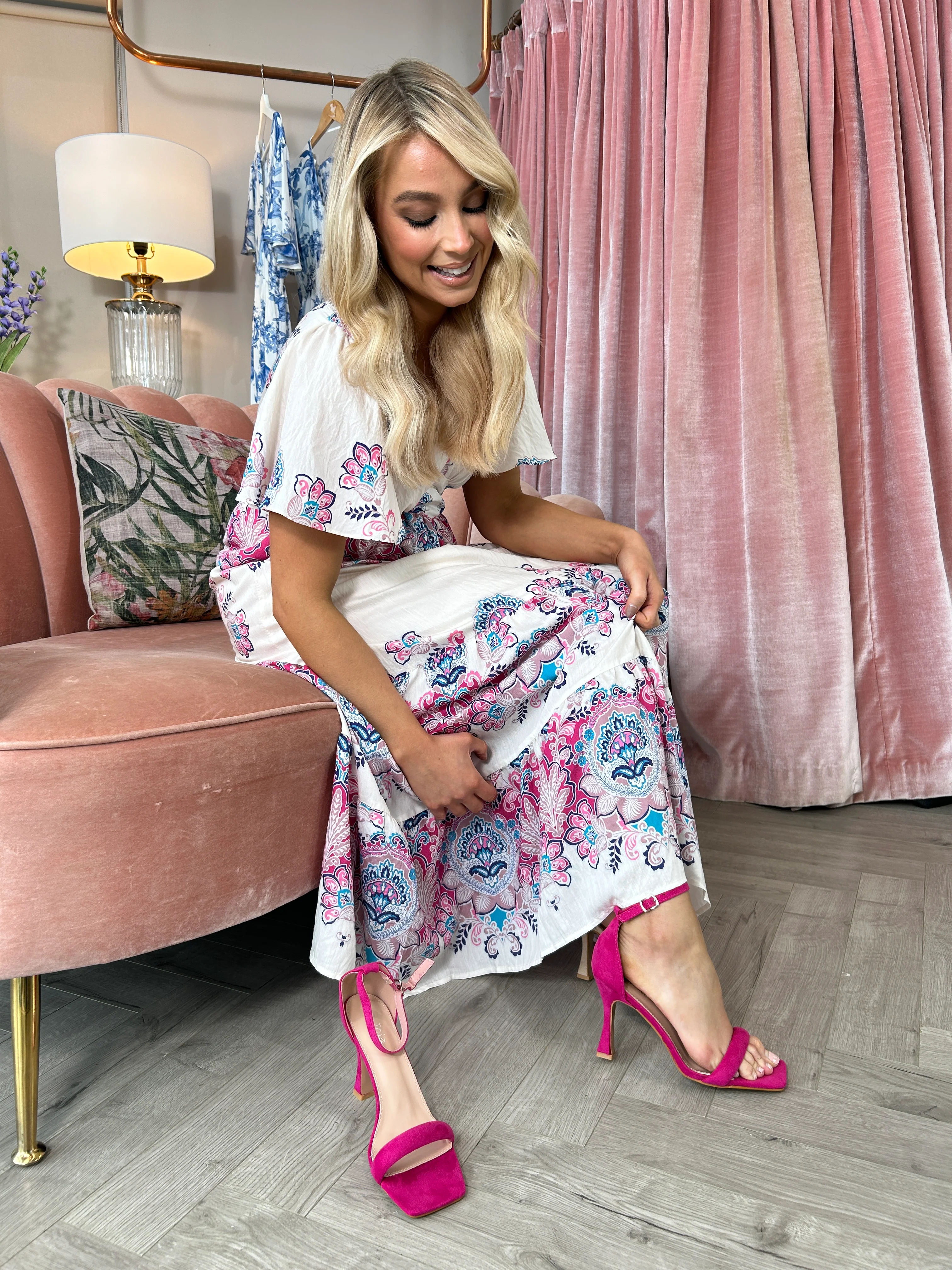 Niya Suede Block Heels Pink - Image 7