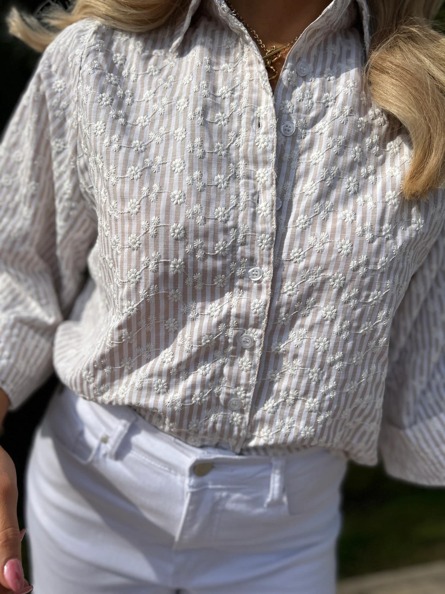 Raya Shirt Sand - Image 5