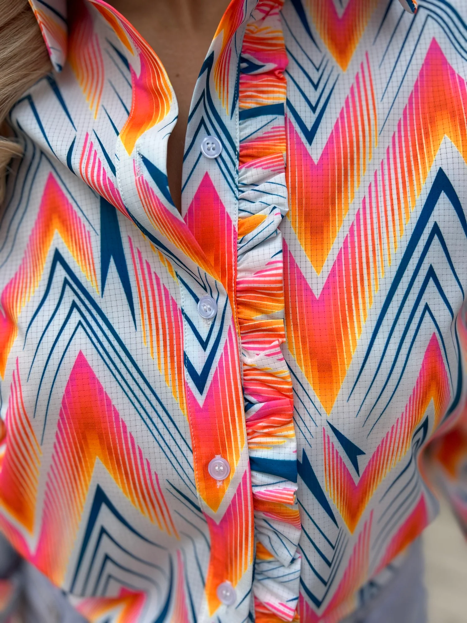 Retro Shirt - Image 2
